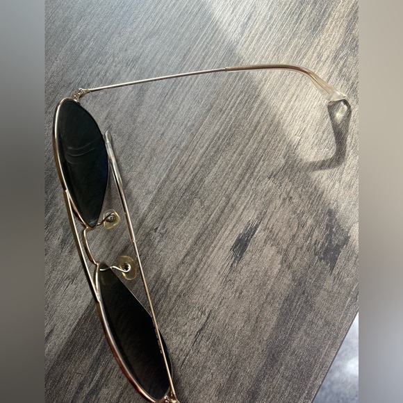 Polarized Ray Bans - Picture 4 of 6